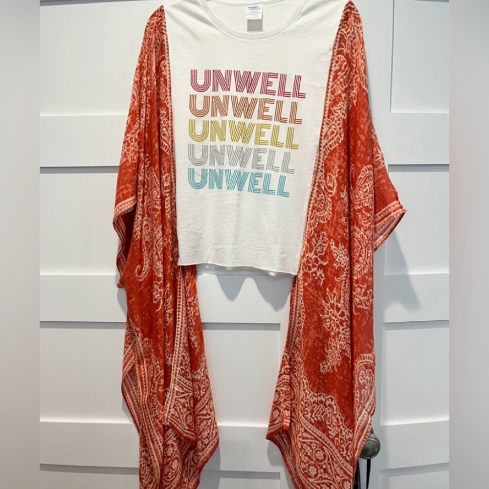 Rob Thomas/Matchbox Twenty Colorful Bandcho Graphic Tee with Orange/Red Paisley